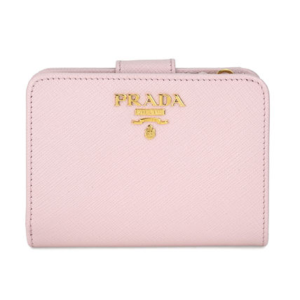 L字 PRADA(プラダ) 財布・小物(レディース) - 海外通販のBUYMA