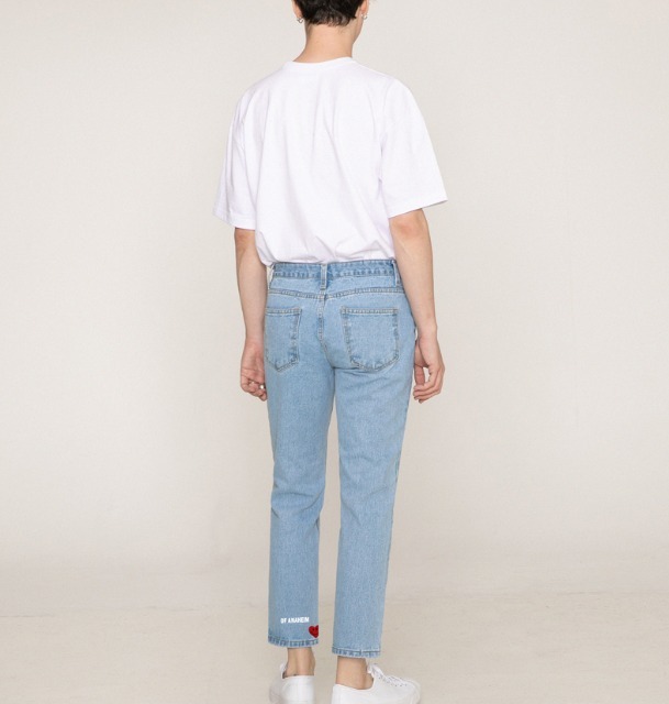 GRAVER デニム・ジーパン 韓国 GRAVER OF ANAHEIM Heart Slim Taper Denim Pants 3color(9)
