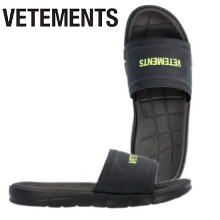 VETEMENTS x サンダル(メンズ) - 海外通販のBUYMA