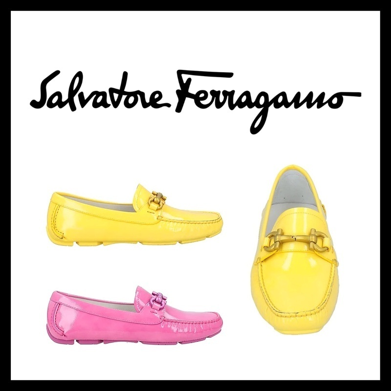 豊富なギフト Salvatore Ferragamo(サルヴァトーレフェラガモ) ★ モカシン シューズ・サンダルその他 豊富なギフト Salvatore Ferragamo(サルヴァトーレフェラガモ) ★ モカシン シューズ・サンダルその他