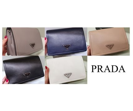 PRADA ホワイト 三角コインケース ショルダー バッグ