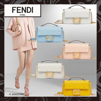 FENDI ショルダーバッグ・ポシェット VIP価格★FENDI バゲット チェーン ミディ レザー バッグ★New