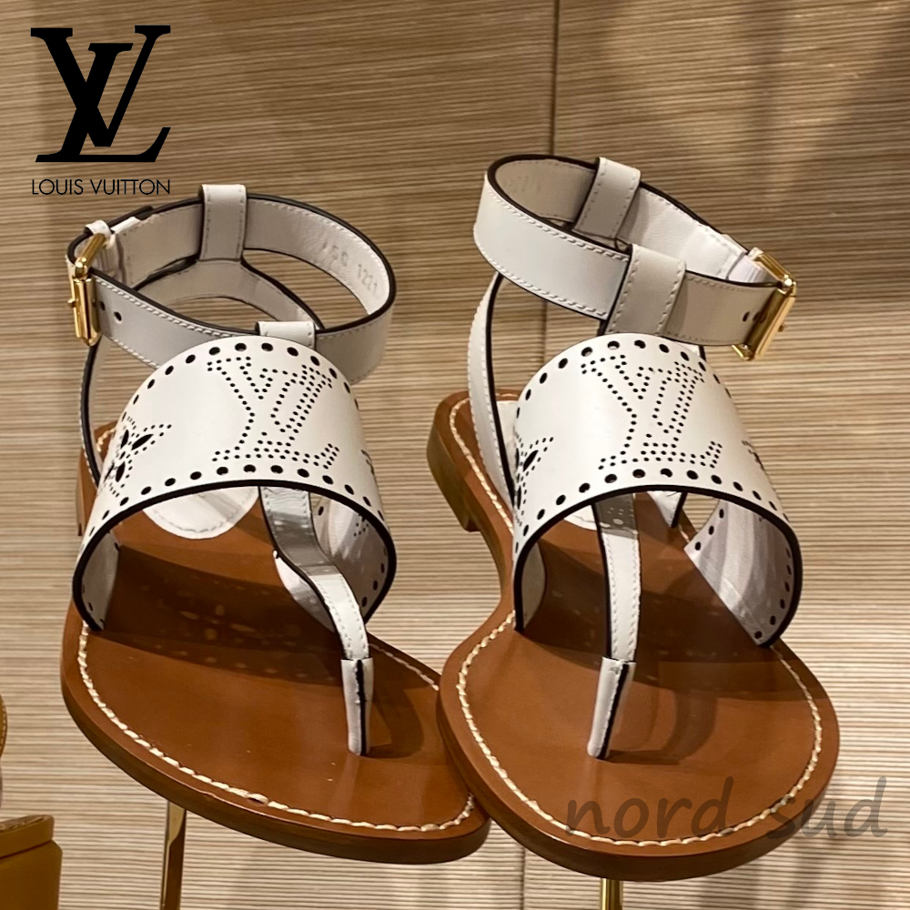 【限定販売】 Louis Vuitton LVロゴ サンダル お洒落な☆フラット 海外限定 サンダル・ミュール 【限定販売】 Louis Vuitton LVロゴ サンダル お洒落な☆フラット 海外限定 サンダル・ミュール