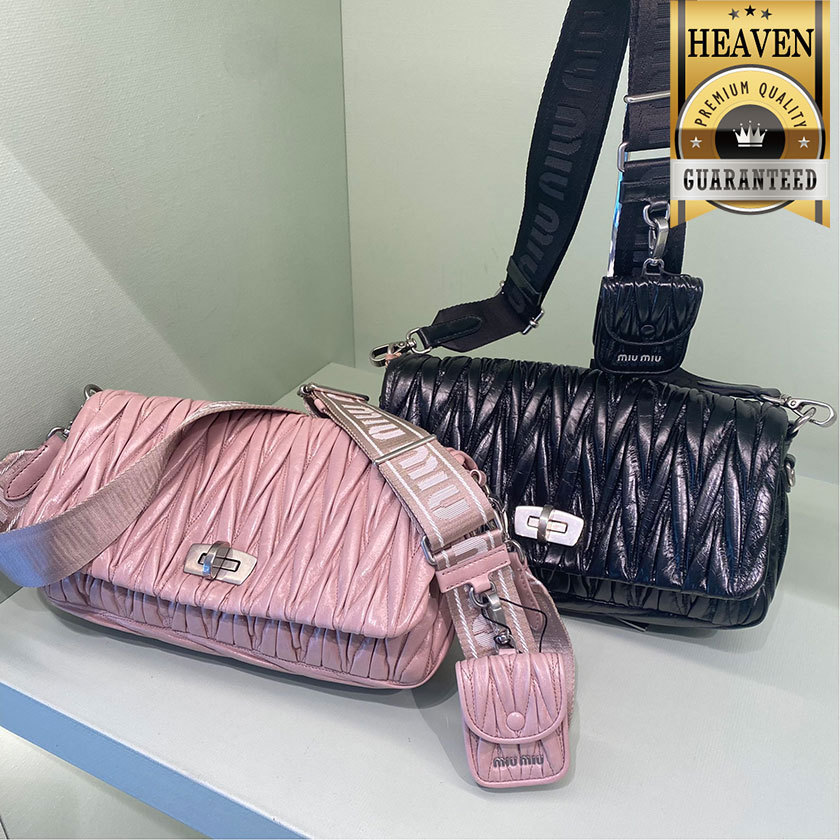 １点限り！VIP顧客セール★累積売上総額第１位！┃MIUMIU_5BD208