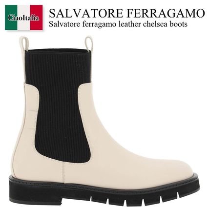 FERRAGAMO(フェラガモ) ブーツ(レディース) - 海外通販のBUYMA