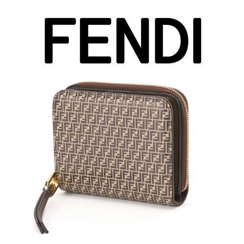 大人気 ☆FENDI☆ FENDI O'Lock Compact 二つ折り財布 AMIDO♪