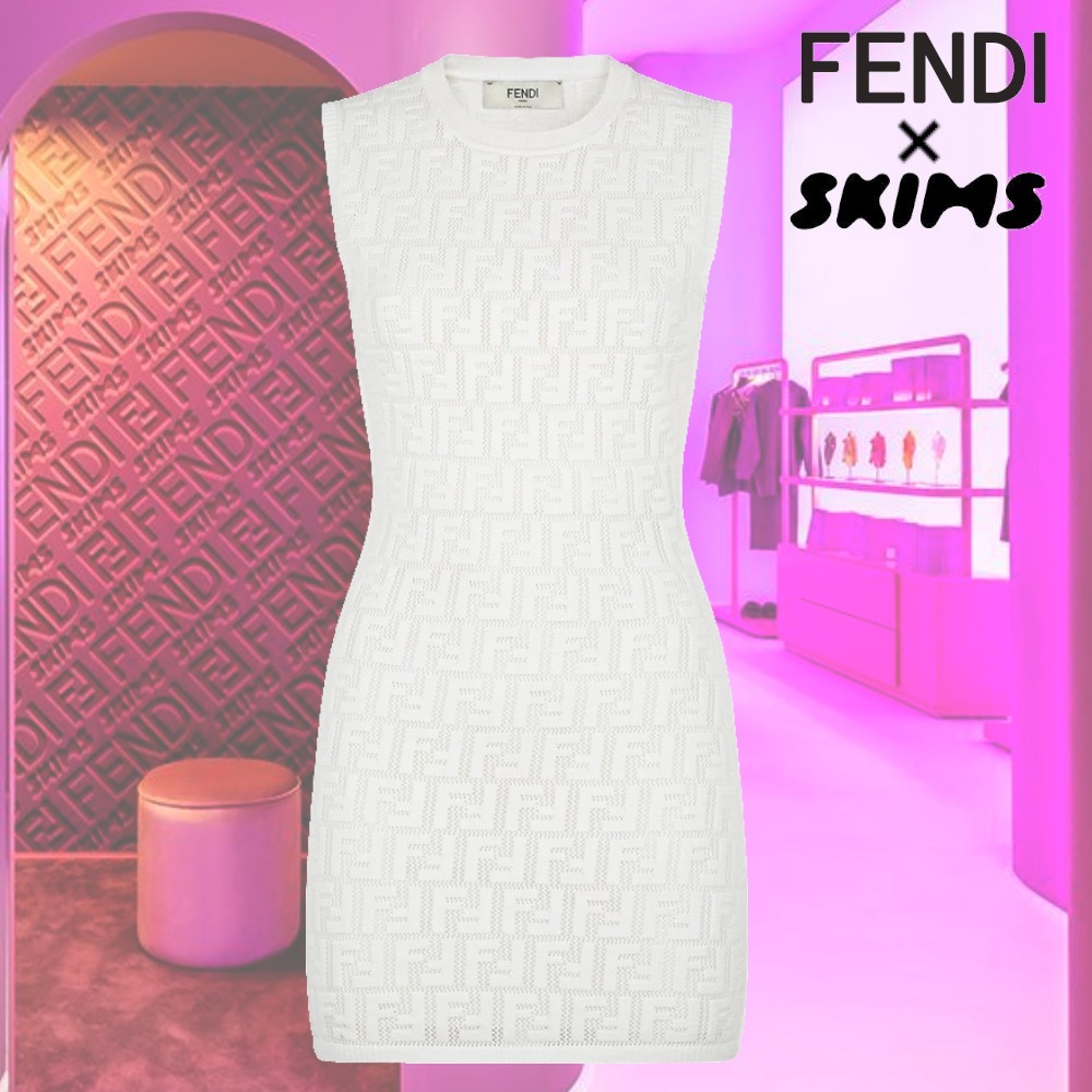 【お気にいる】 ★FENDI×SKIMS★ショートドレス FFロゴ ホワイト ノースリーブ ワンピース 【お気にいる】 ★FENDI×SKIMS★ショートドレス FFロゴ ホワイト ノースリーブ ワンピース