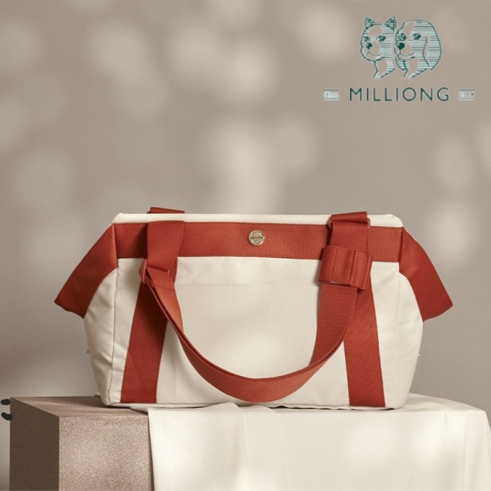 MILLIONG ☆ ベーグルバッグ 犬猫 キャリーバッグ S/Mサイズ (MILLIONG セールがオープンす 【美品】MILLIONG ミリオン ベーグルバッグ ペット ショルダーバッグ M 犬用品