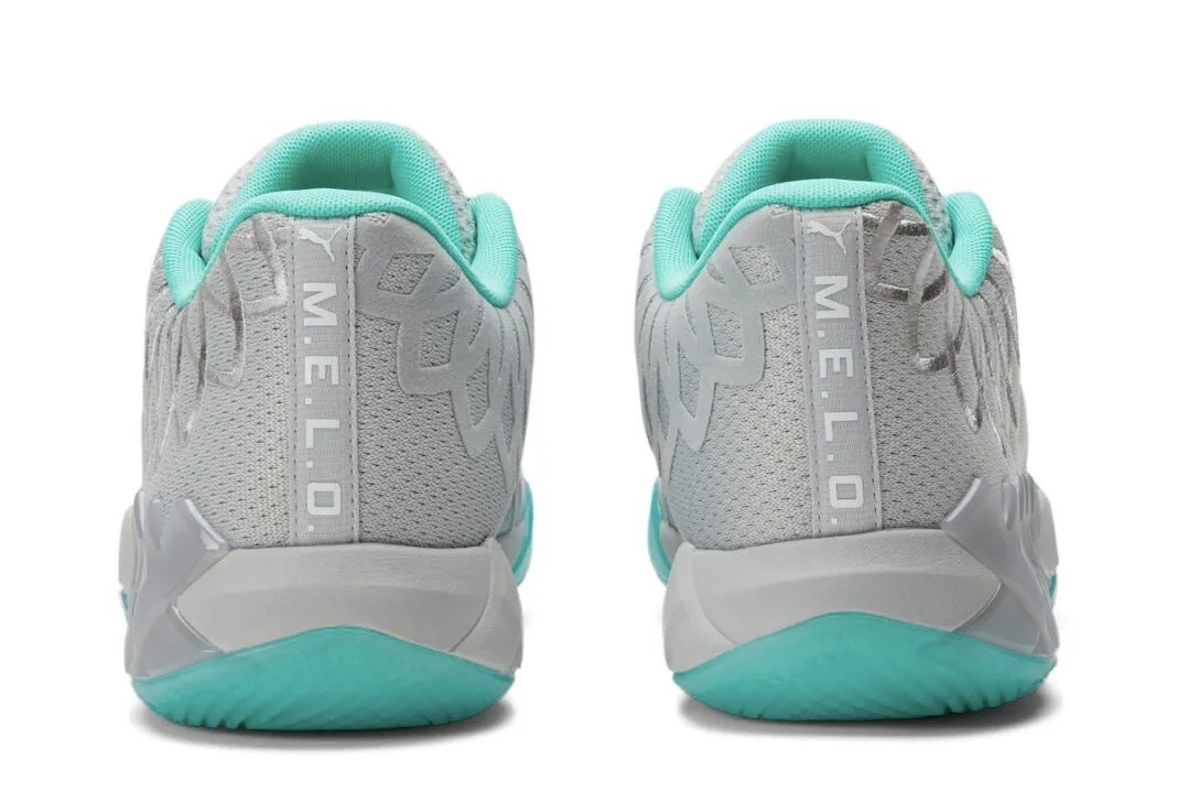 PUMA★MB.01 Low \"UFO\" ラメロ ボール