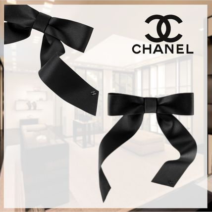 バレッタ CHANEL x ヘアアクセサリー(レディース) - 海外通販のBUYMA