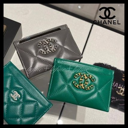 Shop CHANEL 2022-23FW CHANEL 19 Card Holder (AP1167) by lufine