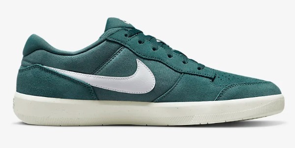 最新スエードスケボーシューズ！☆Nike SB Force 58☆お早めに