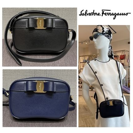 カメラバッグ Salvatore Ferragamo x バッグ・カバン(レディース ...