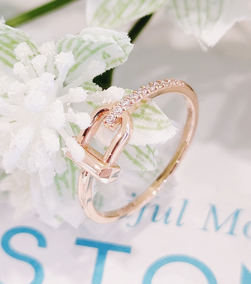 ☆韓国の人気☆【STONE HENgE】☆T1974 Ring リン.グ☆関税込☆ ☆韓国の人気☆【STONE HENgE】☆T1974 Ring リン.グ☆関税込