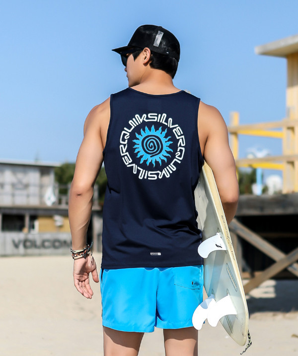 ☆QUIKSILVER☆ メンズ 袖なし ラッシュガード 3色 ☆QUIKSILVER☆ メンズ 袖なし ラッシュガード 3色 (Quik Silver