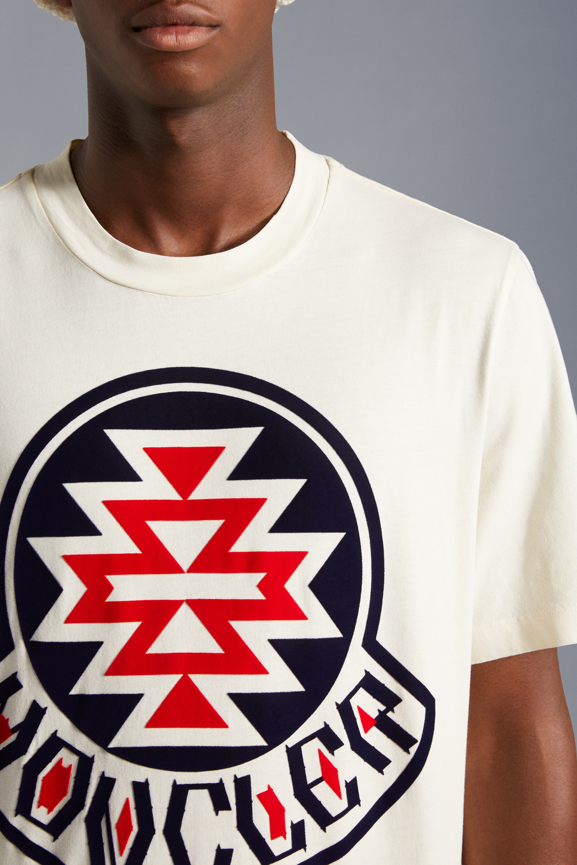 MONCLER GRENOBLE 2022/23秋冬新作 プリント入り 半袖Tシャツ MONCLER GRENOBLE 2022/23秋冬新作 プリント入り 半袖Tシャツ T