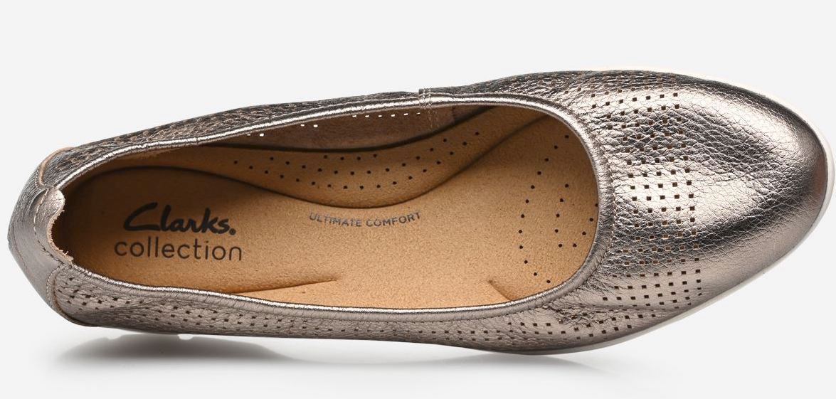 Clarks フラット レザー 革 通気穴 ローファー フラット Clarks フラット レザー 革 通気穴 ローファー フラット (Clarks