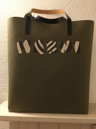 MARNI(マルニ) トートバッグ(メンズ) - 海外通販のBUYMA