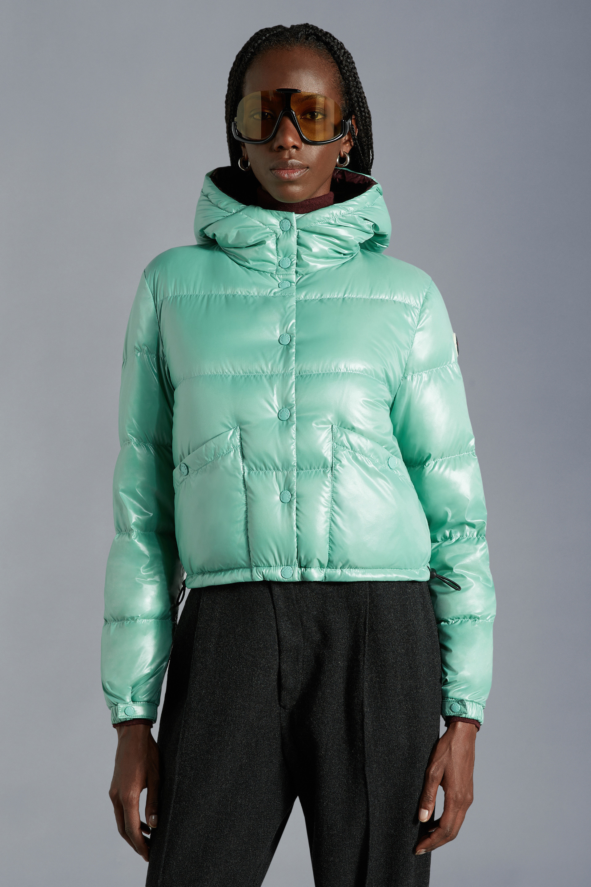 MONCLER2022/23秋冬新作 フード付きダウンジャケット BARDANETTE