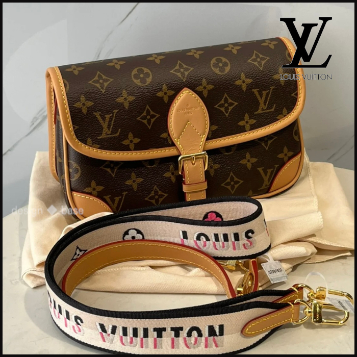 NEW LOUIS VUITTON BAGS M42250 CROSSBODY BAG