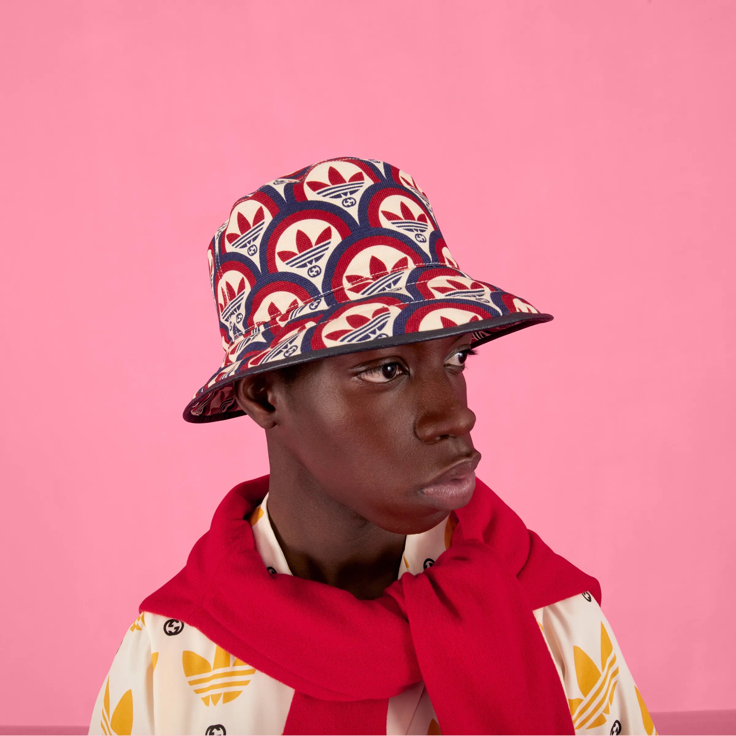 VUITTON ボブ レイニーデイ Sサイズ-
