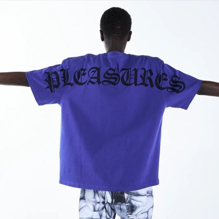 PLEASURES(プレジャーズ) Tシャツ・カットソー(メンズ) - 海外通販のBUYMA