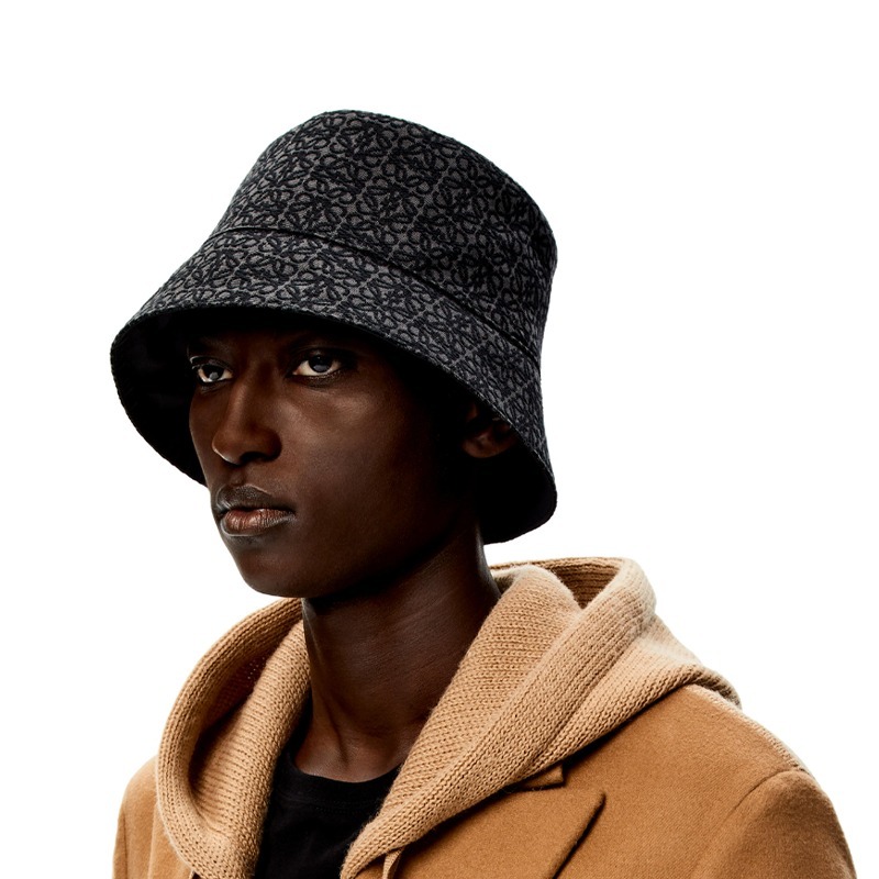 LOEWE ロエベ リバーシブルアナグラムバケットハット バケハ ブラック