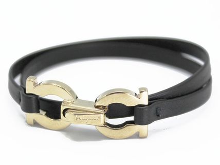 Salvatore Ferragamo x ブレスレット(レディース)|新作を海外通販 ...