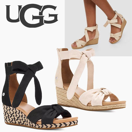 UGG Australia Flat Monogram Open Toe Platform Round Toe Rubber Sole