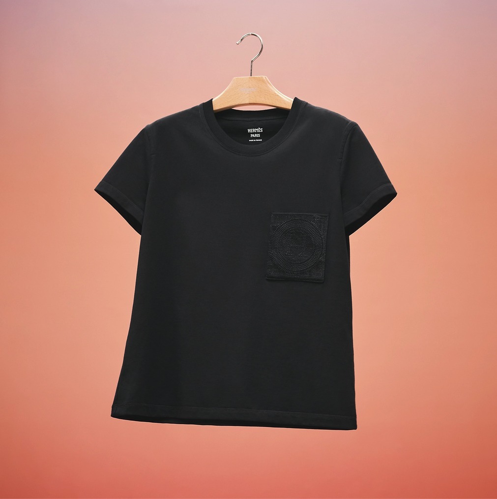 HERMES エルメス Tシャツ カットソー トップス レッド 赤 34(XS) 半袖 ラウンドネック ポケット 鍵 キー 刺繍 ステッチ 【レディース】【美品】