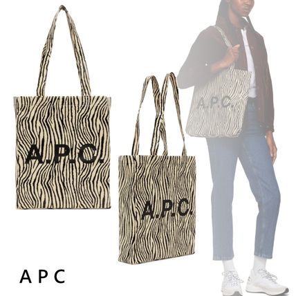 ゼブラ A.P.C. x トートバッグ(レディース) - 海外通販のBUYMA ゼブラ A.P.C. x トートバッグ(レディース) - 海外通販のBUYMA