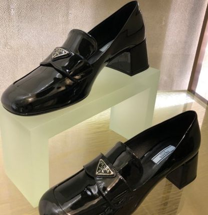 PRADA(プラダ) パンプス(レディース) - 海外通販のBUYMA