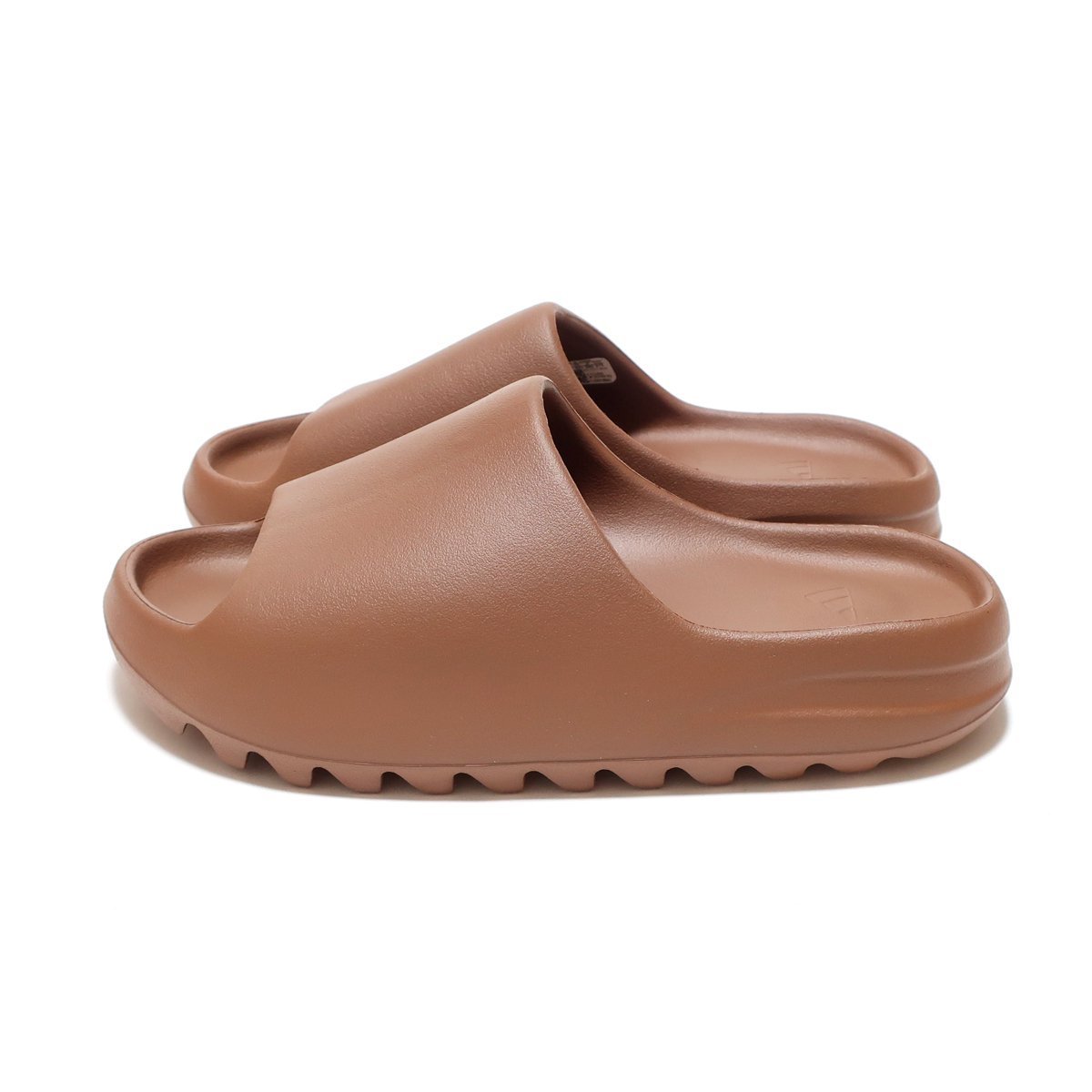 新作！ adidas ☆ Yeezy Slide ‘Flax’