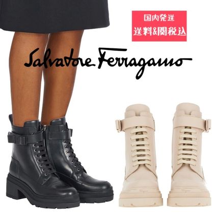 リボン FERRAGAMO(フェラガモ) ブーツ(レディース) - 海外通販のBUYMA