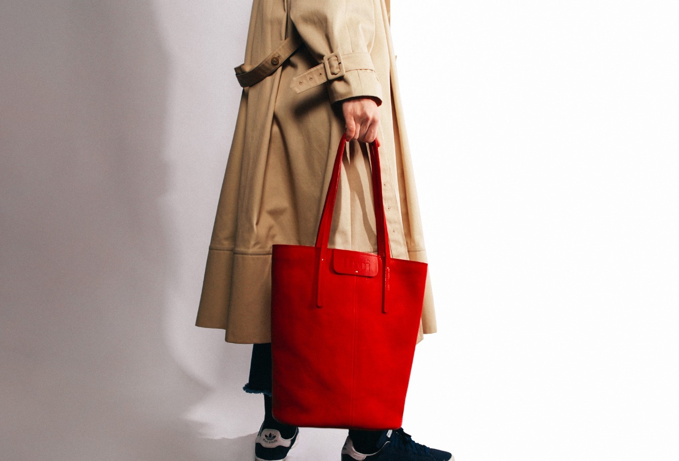 ☆韓国の人気☆【ffroi】☆FFROI tote bag min.i☆バッグ☆ ☆韓国の人気☆【ffroi】☆FFROI tote bag min.i☆バッグ