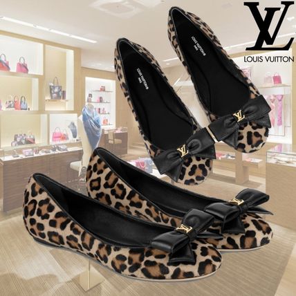 Louis Vuitton x フラットシューズ(レディース) - 海外通販のBUYMA