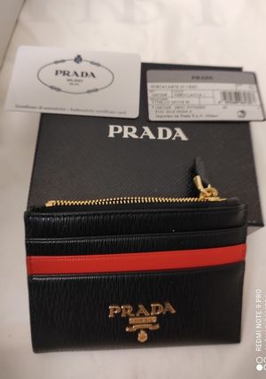 PRADA x カードケース・名刺入れ(レディース) - 海外通販のBUYMA