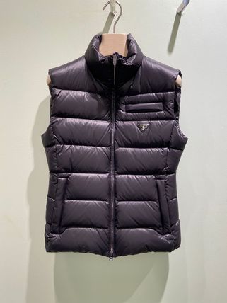 PRADA(プラダ) ダウンベスト(レディース) - 海外通販のBUYMA