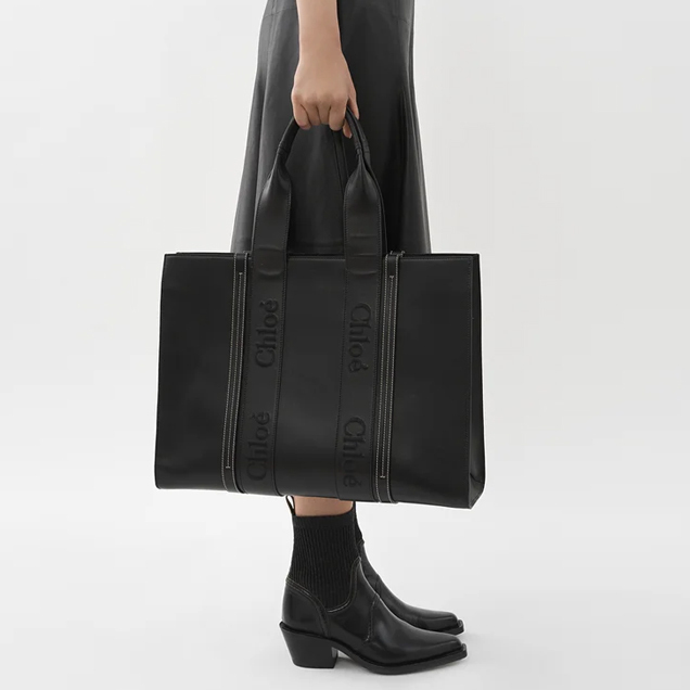 ☆送料関税込☆CHLOE クロエ woody ラージ トートバッグ☆超人気 Chloe クロエ woody トートバッグ ラージ