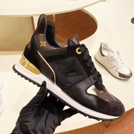 スエード Louis Vuitton x スニーカー(レディース) - 海外通販のBUYMA