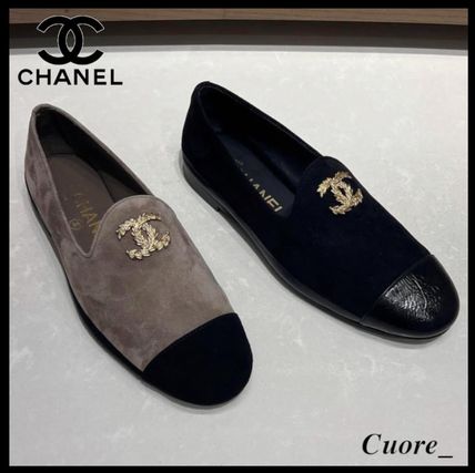 CHANEL x フラットシューズ(レディース) - 海外通販のBUYMA
