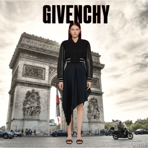 【 開梱 設置?無料 】
◇Givenchy◇ ウール&レザーショートボンバージャケット ジャケット 【 開梱 設置?無料 】
◇Givenchy◇ ウール&レザーショートボンバージャケット ジャケット