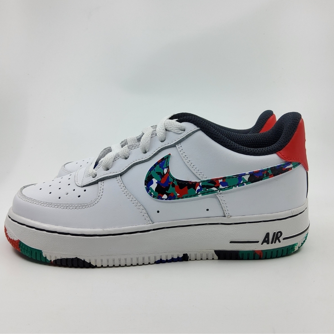 訳ありSALE ソールが可愛い♪ Nike Air Force 1 大人もOK 22.5cm