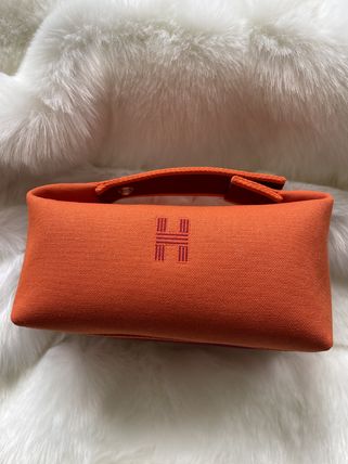 日本未入荷 HERMES x ポーチ(レディース)|新作を海外通販【BUYMA】