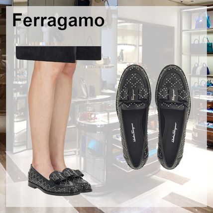 スタッズ FERRAGAMO(フェラガモ) 靴・シューズ(レディース) - 海外通販 ...