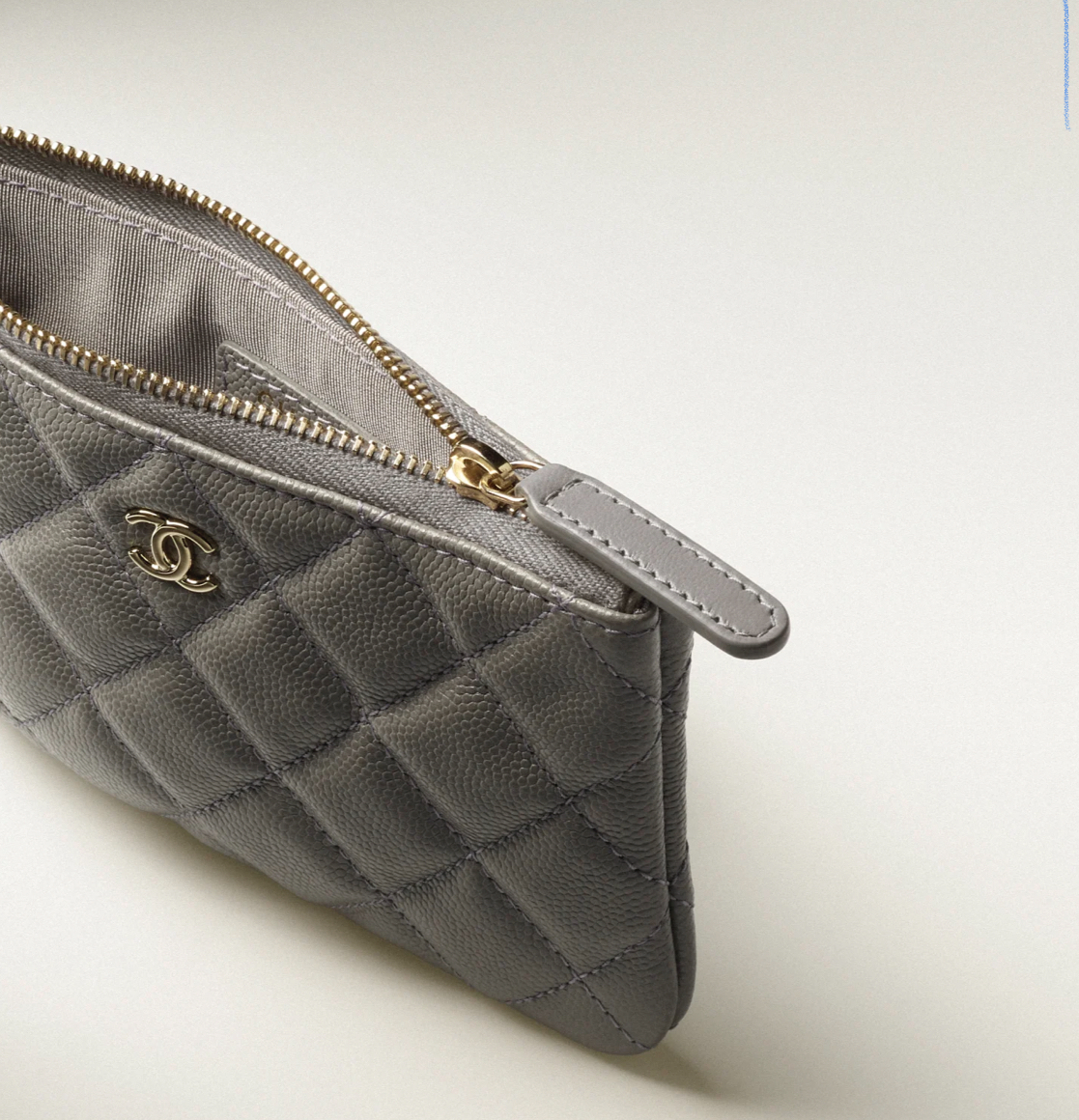 新作CHANEL★超入手困難 シャネル ミニポーチ 直営1点 新作CHANEL☆入手困難クラシックミニポーチ 直営ラッピング