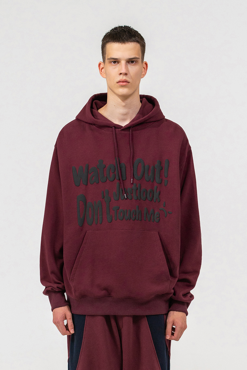[VIVASTUDIO] 22AW 新商品 JUST LOOK HOODIE★韓国の人気 口コミ・レビュー｜[VIVASTUDIO] 22AW 新商品 JUST LOOK HOODIE