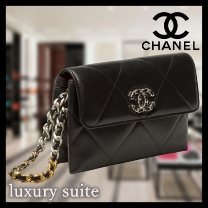 CHANEL MATELASSE(シャネル マトラッセ) ポーチ(レディース) - 海外 ...