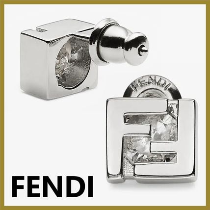 シルバー(銀色)系 FENDI x ピアス(メンズ) - 海外通販のBUYMA