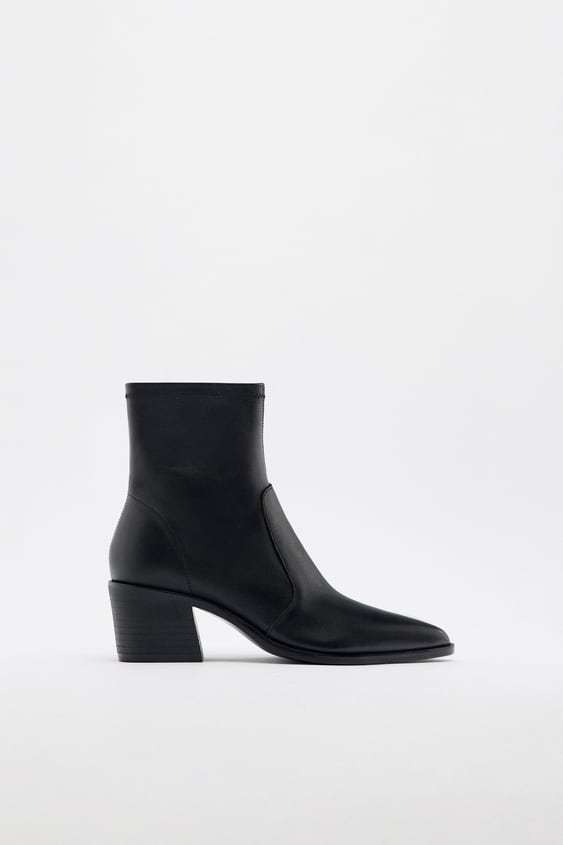 ZARA】レザーヒール アンクルブーツ 2152/010